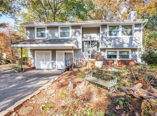 10772 Savoy Rd, North Chesterfield, VA 23235