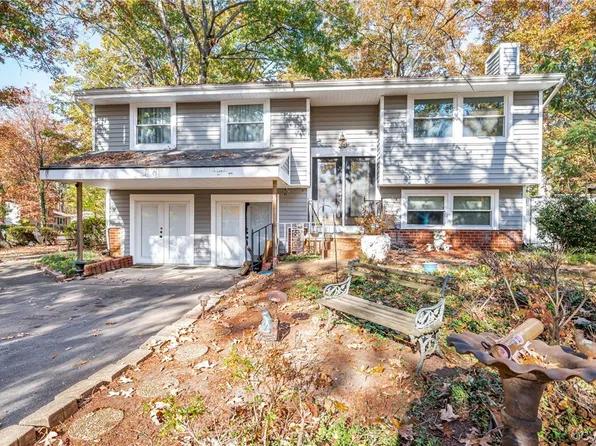 10772 Savoy Rd, North Chesterfield, VA 23235