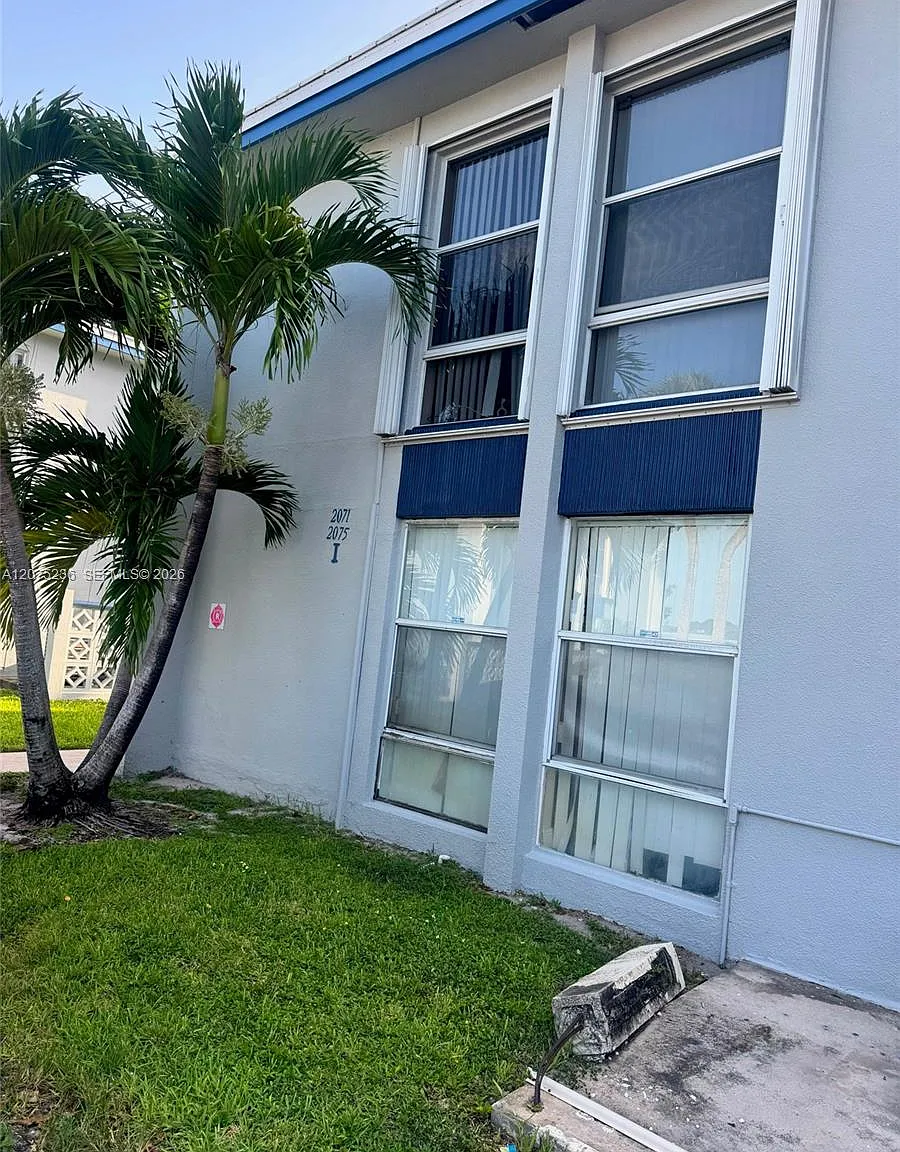 Newport At Lauderhill — Photo 3