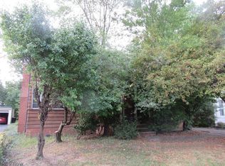 2360 Edgerton Rd, University Heights, OH 44118