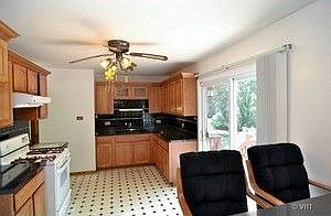 4th image of 3313 Birchwood Dr
