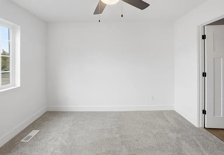 1720 E Main #403 — Photo 4