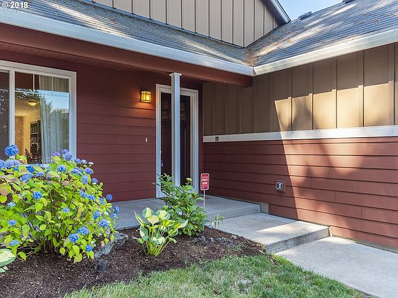5th image of 13319 NE 49th Way
