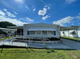 6508 Maui Dr, Bradenton, FL 34207