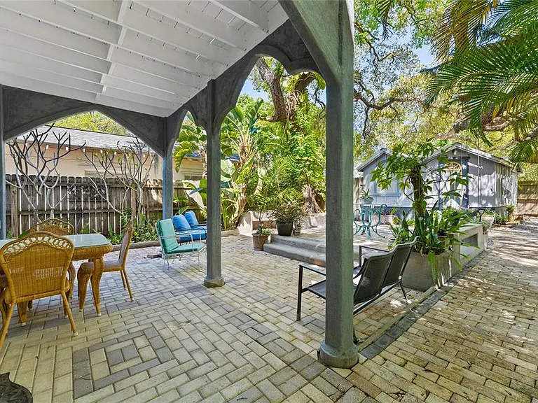515 Crystal Beach Ave — Photo 44