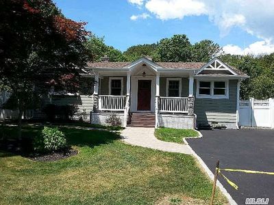 456 Bohemia Pkwy, Sayville, NY, 11782