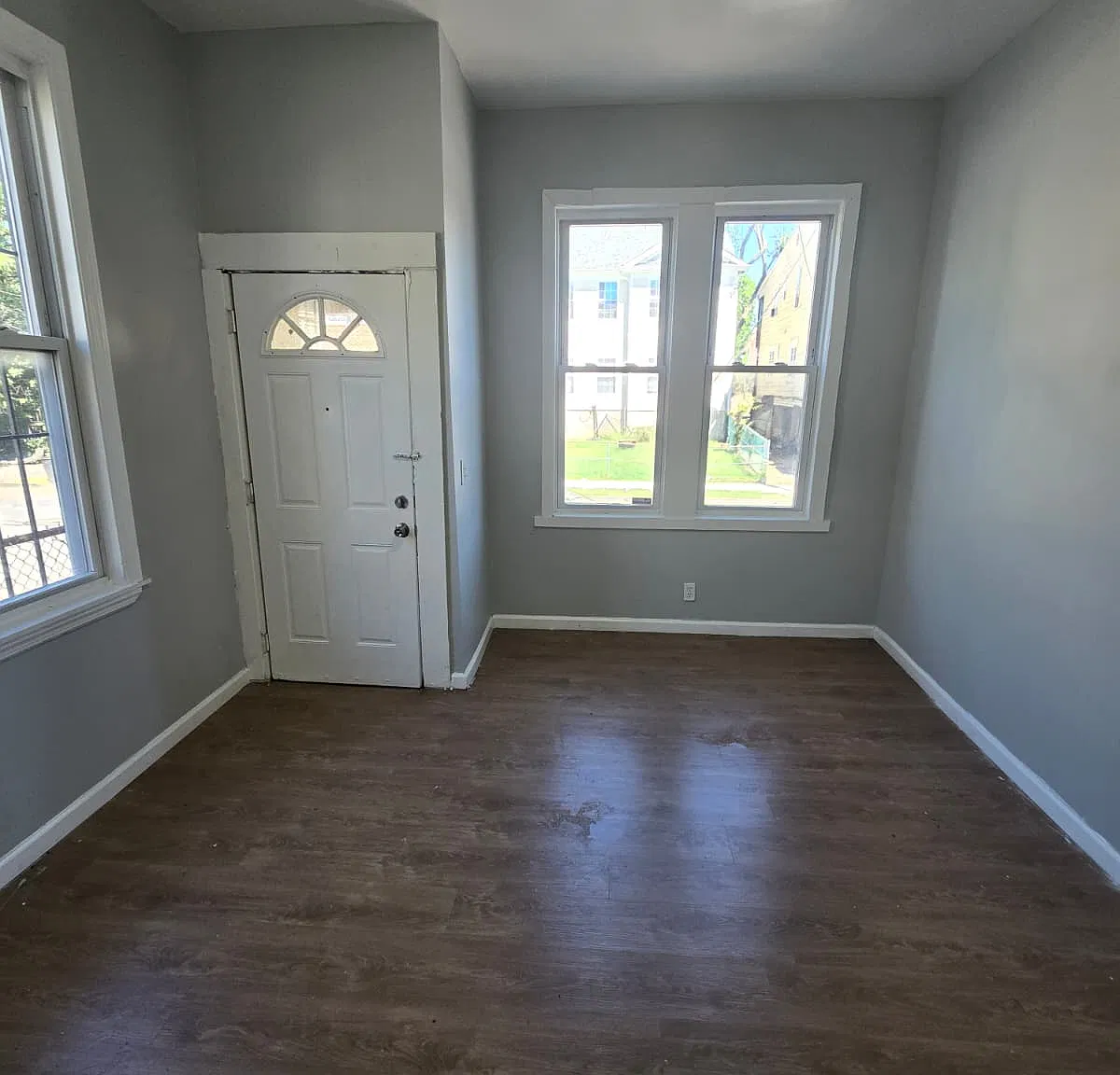 2 bed, 1.5 bath, $1,900 — Photo 1