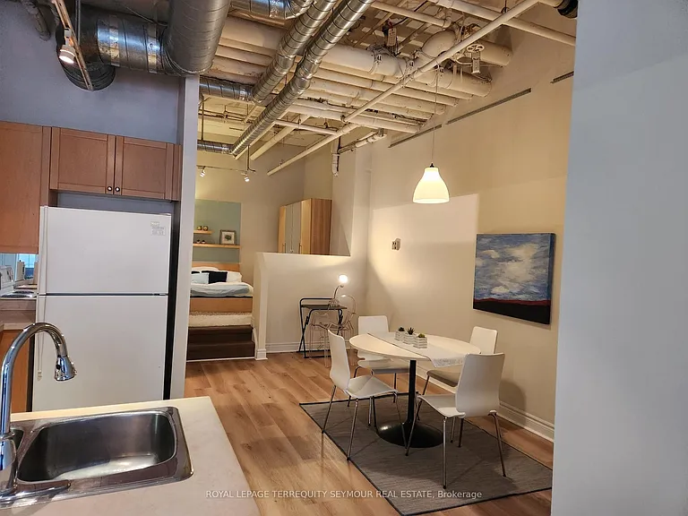 103 McCaul St #47 — Photo 9