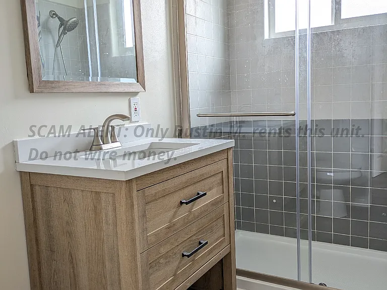144 Monterey Blvd #C — Photo 11
