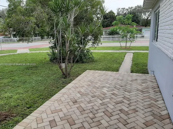 13300 NE 10th Ave, North Miami, FL 33161