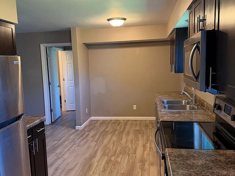 10193 E Cherry Bend Rd — Photo 12