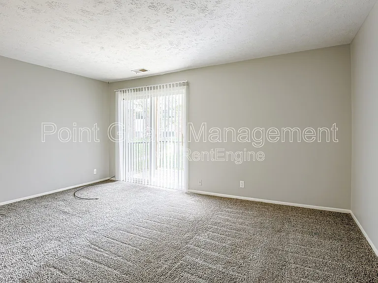 Brent Village — Photo 39