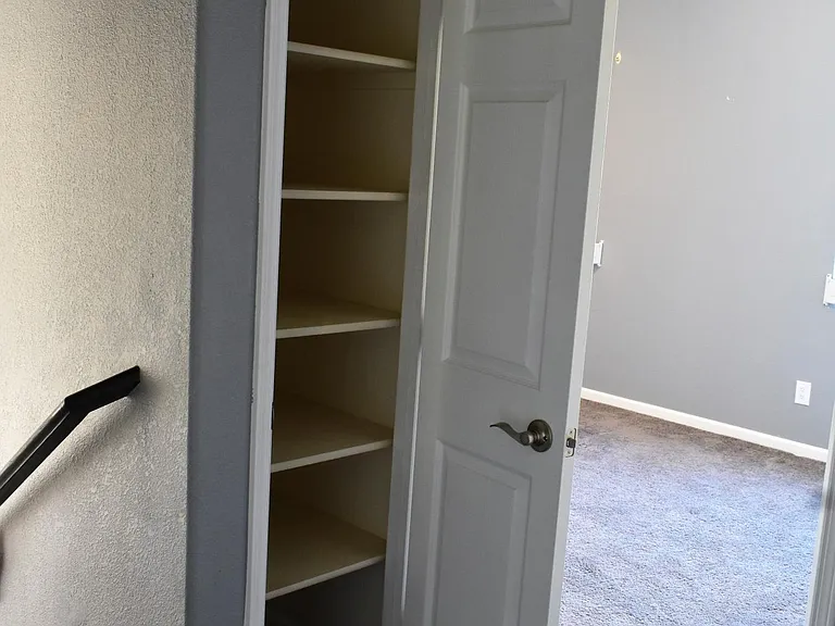 2065 N Jennifer Ave — Photo 26