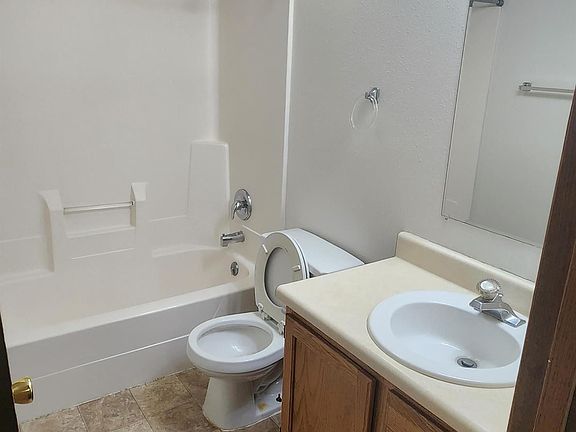 5th image of 2628 Q St #3