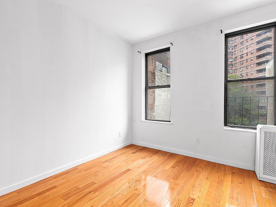 2nd image of 191 Henry St #14F
