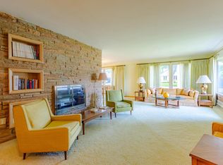 7333 W Wisconsin Ave, Wauwatosa, WI 53213