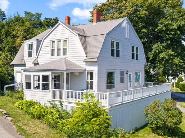 16 Glen Avenue, Cape Elizabeth, ME 04107