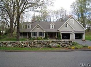 30 Sandy Hill Rd, Middlebury, CT 06762