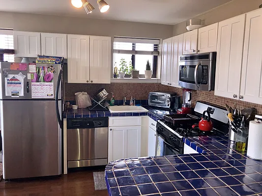 Rented by Brown Harris Stevens | media 18