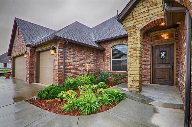 1st image of 4913 SW 130th St