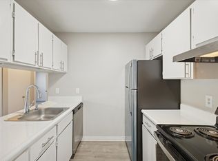 Parchment Point Townhomes, Kalamazoo, MI 49004
