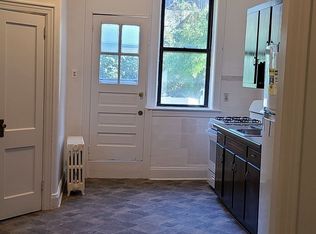 20-71 Steinway St #1, Astoria, NY 11105