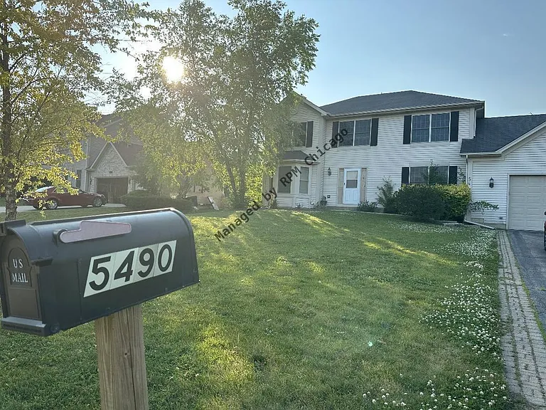 5490 Fox Path Ln — Photo 44