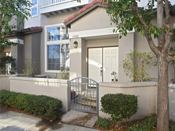 13542 Cobblestone Ln, Westminster, CA 92683