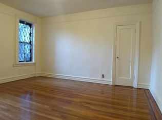 269 Ocean Pkwy #B, Brooklyn, NY 11218