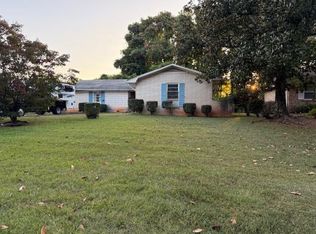 2071 Twin Falls Rd, Decatur, GA 30032