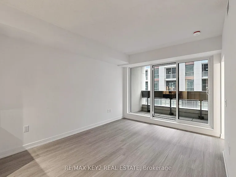 4010 Eglinton Ave W #216 — Photo 9