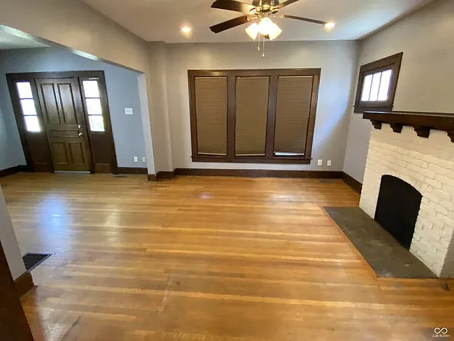 3043 N College Ave #MAIN — Photo 18