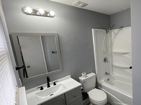 4th image of 1607 Date Palm Dr