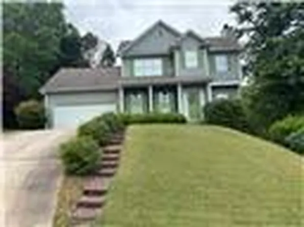 300 Harcourt Pl, Peachtree City, GA 30269