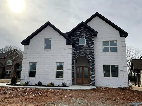 2031 Sarah Ln, Decatur, AL 35603