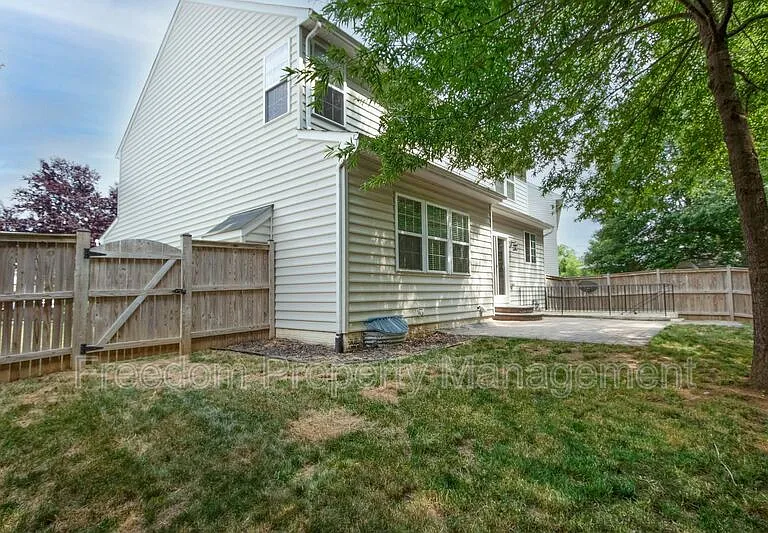 4100 Presidential Hill Loop — Photo 45
