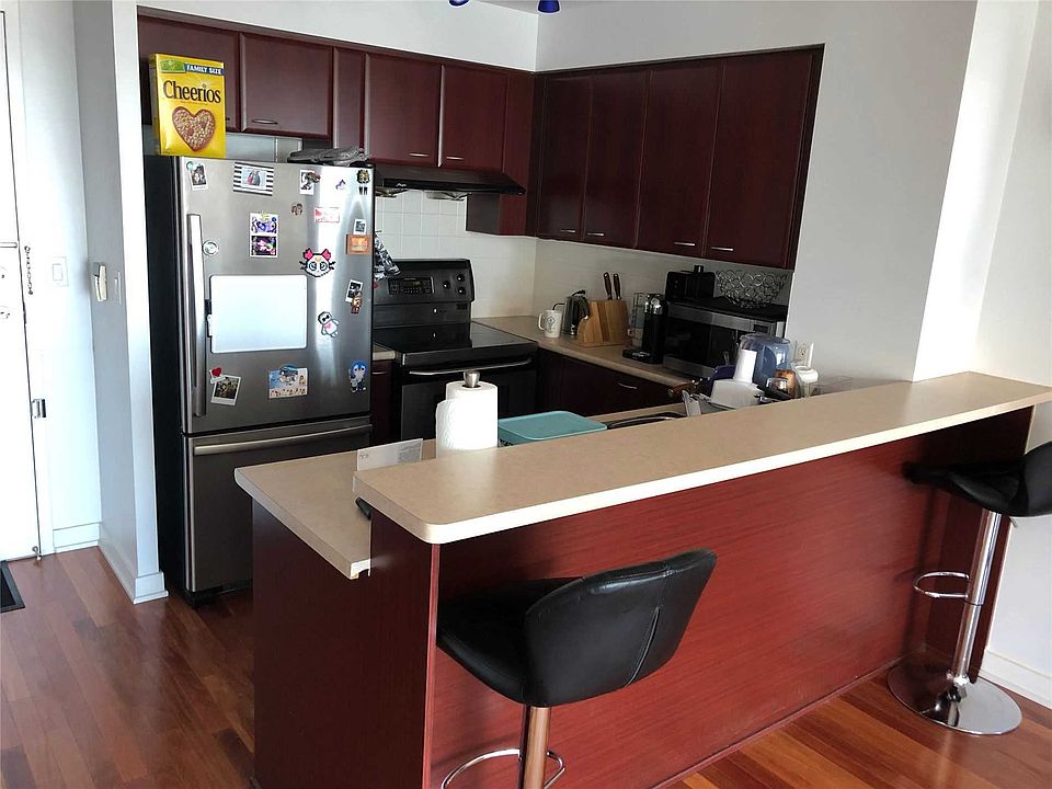2nd image of 36 Lee Centre Dr #2309
