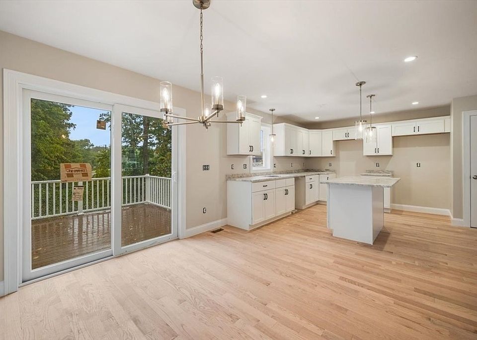 140 N Walker St UNIT 313, Taunton, MA 02780 Zillow