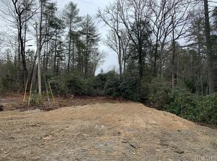 2 Wayfaring Rd, Cashiers, NC 28717