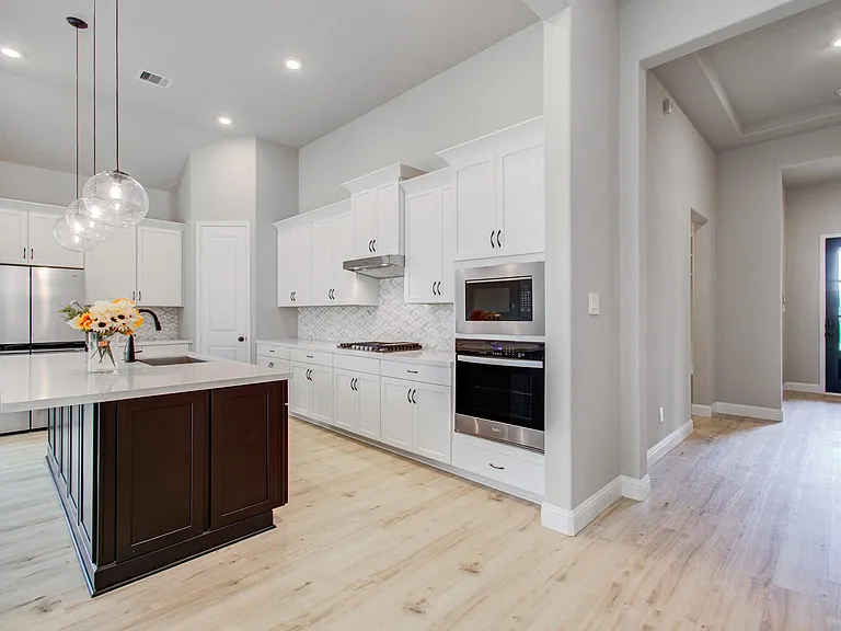 21722 Prickly Caterpillar Ct — Photo 4