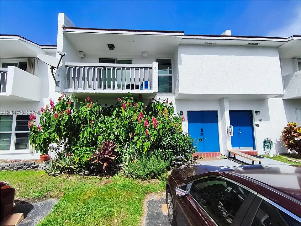 17100 SW 94AVE #503