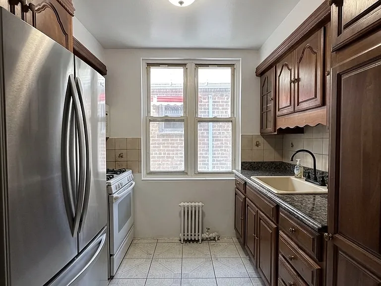 3248 Hone Ave #2 — Photo 3