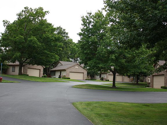 4th image of 8776 Lindsey Ln SW #32