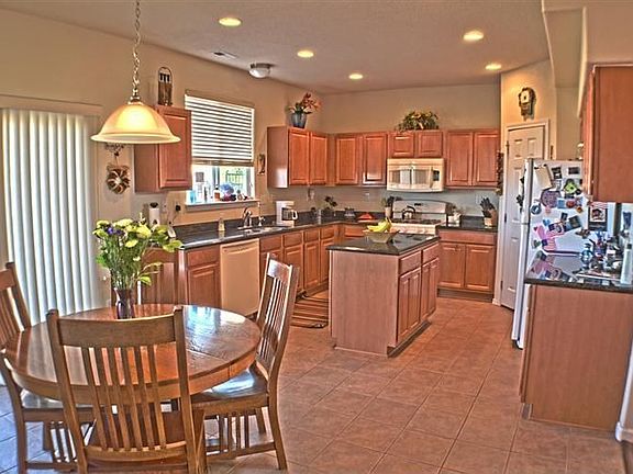 2nd image of 10540 Savoy Dr NW