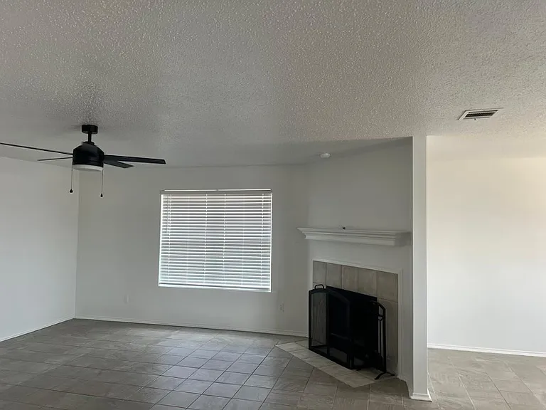 2100 Bliss Rd — Photo 10