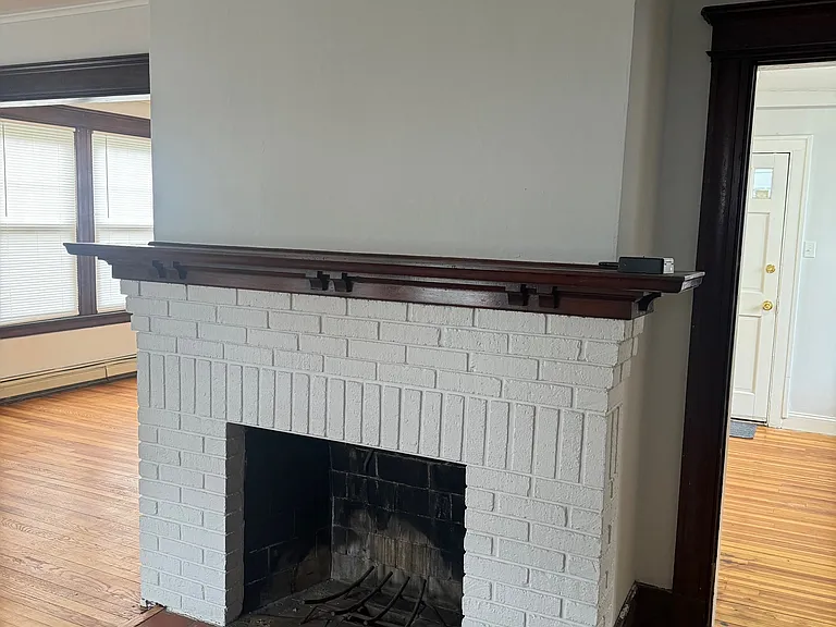 31 Ellsmere Ave — Photo 9