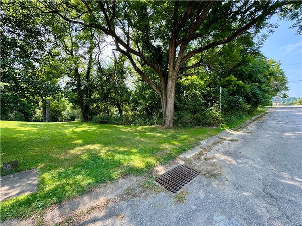 502 13th St, North Apollo, PA 15673