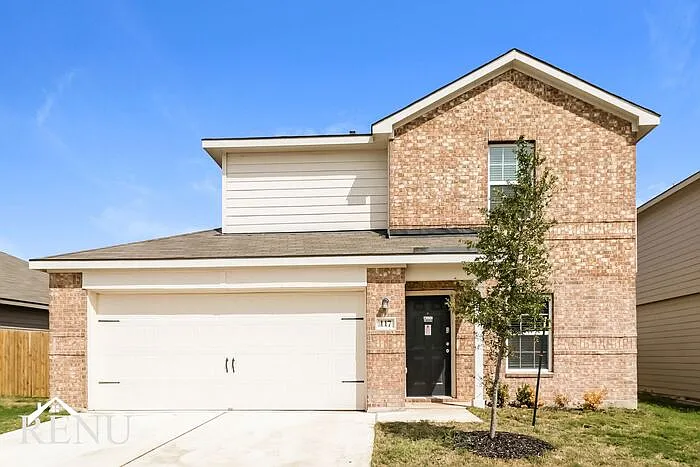 100 Stratton Ln — Photo 1