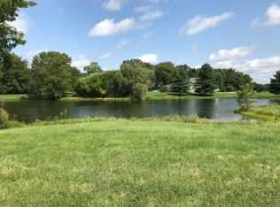 4734 Timber View Dr, Waterloo, IL 62298