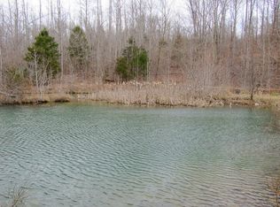 296 Mayberry Spur Rd, Linden, TN 37096